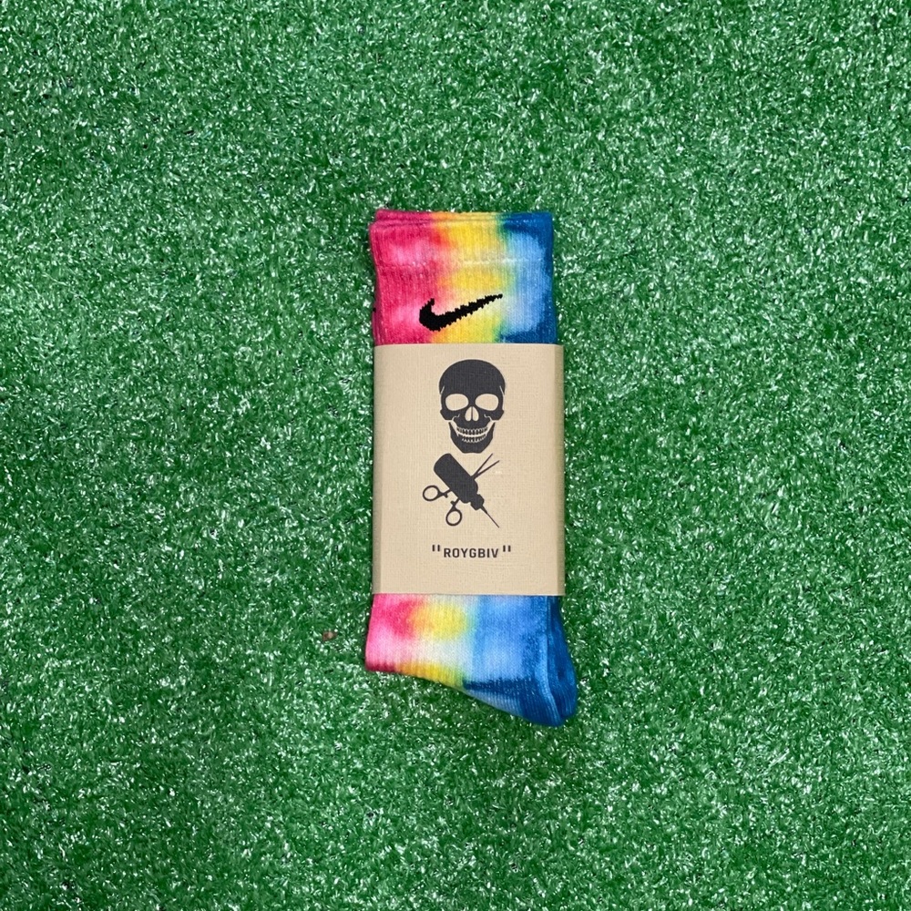 Nike Dri-FIT Crew Socks Tie Dyed Rainbow 1 Pair Medium Or Large